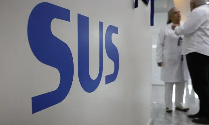 SUS ganha neste mês teleatendimento para mulheres expostas à violência