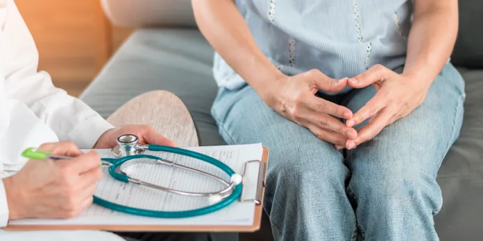 Médico denunciado por praticar violência obstétrica é afastado definitivamente de hospital em SC