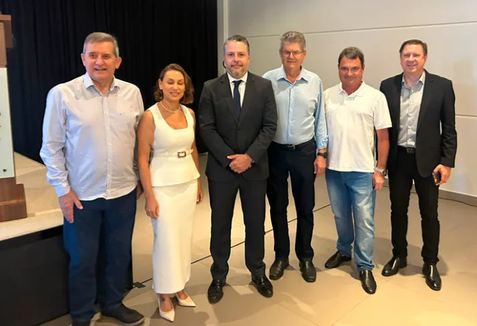 Jornalista da CNN palestra para empresários em Timbó