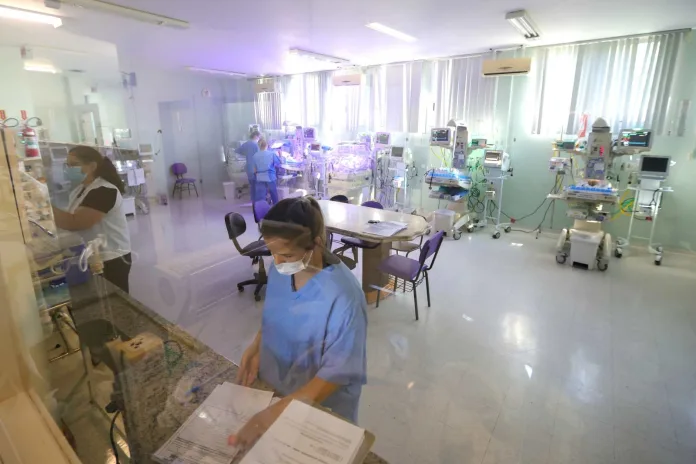 Governo de Santa Catarina anuncia chamamento de cerca de 600 profissionais aprovados no concurso da Saúde