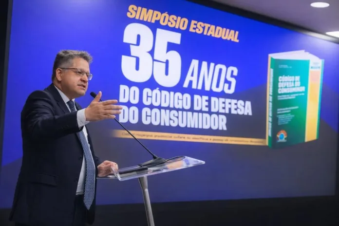 Superendividamento, Crédito e Saúde a urgência de uma política pública estrutural, por Alisson Micoski