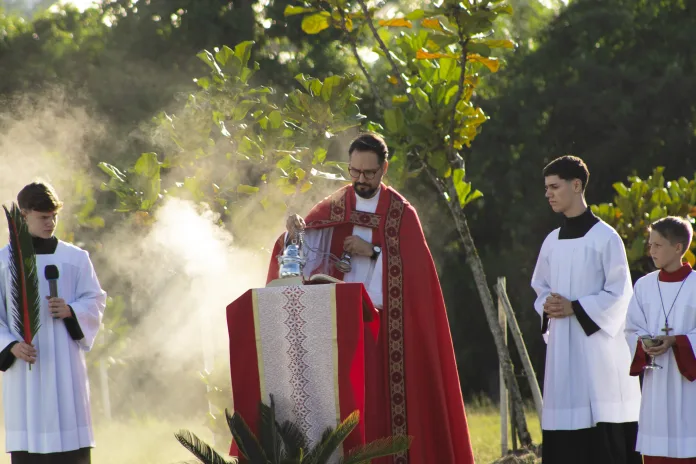 Entre passos de devoção: Semana Santa é vivida com fé e tradição