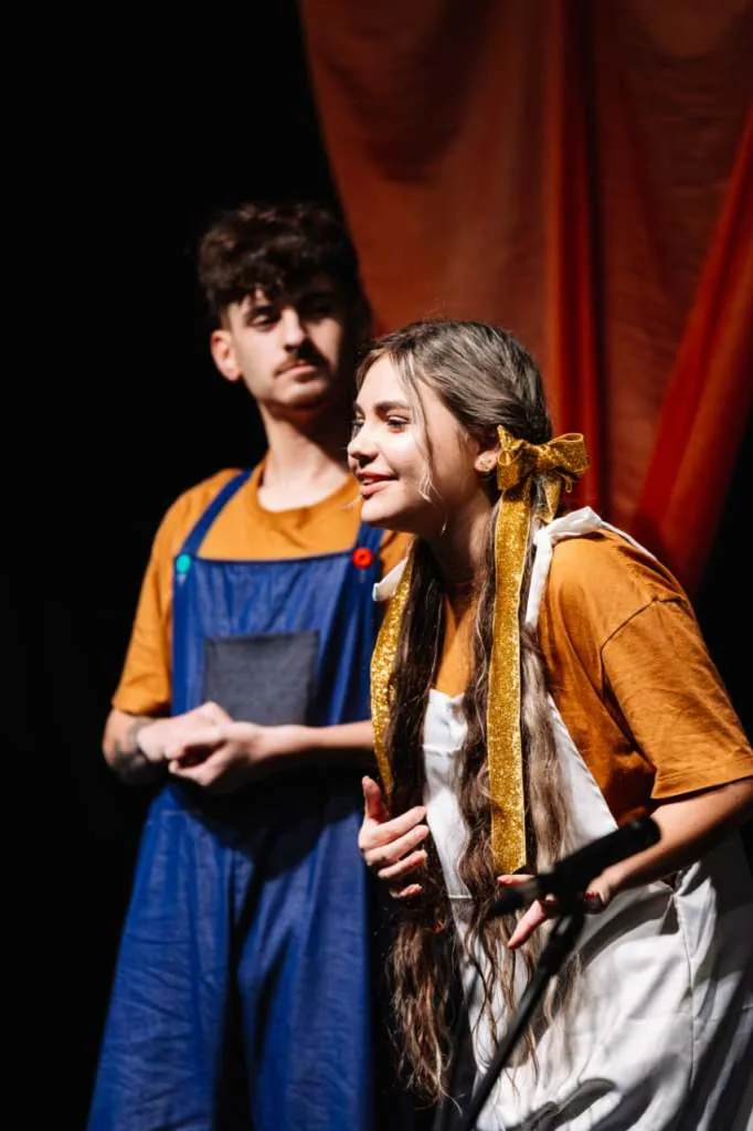 Festival de contadores de histórias transforma Timbó em palco de imaginação e cultura