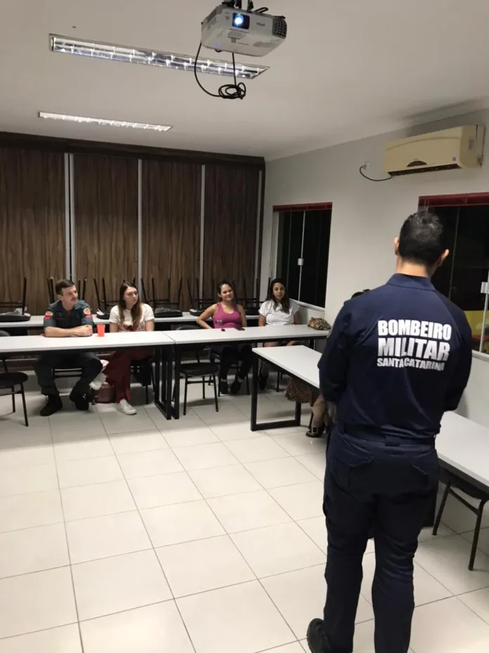 Operação Maternar orienta famílias sobre prevenção de engasgos em bebês