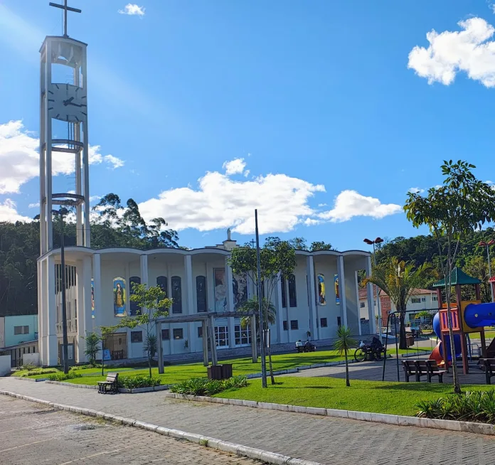 Festa de Nossa Senhora Auxiliadora celebra fé e tradição em Rio dos Cedros