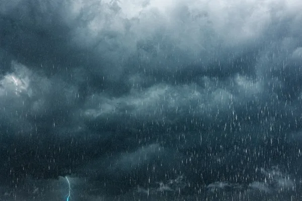 Vale do Itajaí tem alerta para temporais nesta sexta; frio intenso chega no início da semana
