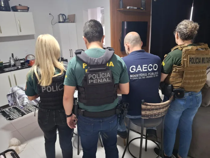 MPSC denuncia 14 suspeitos de integrar organização criminosa neonazista em Santa Catarina, São Paulo e Paraná