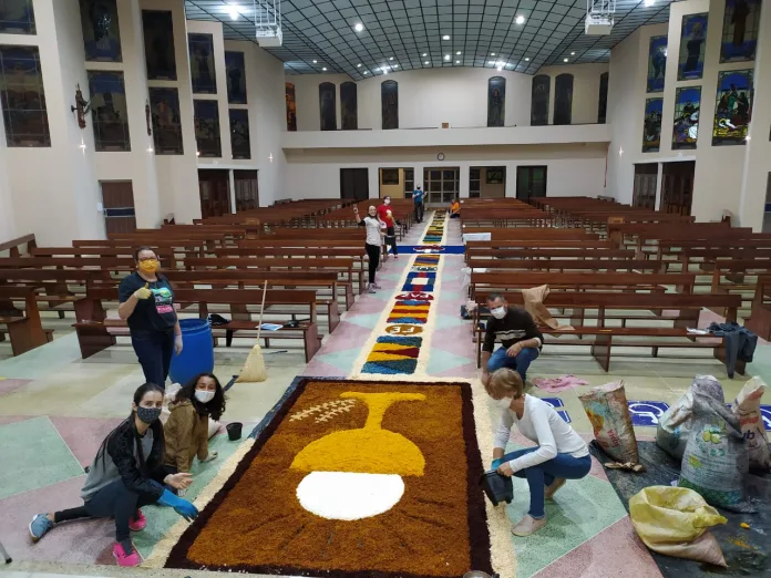 Paróquias da Comarca de Timbó divulgam programação de Corpus Christi