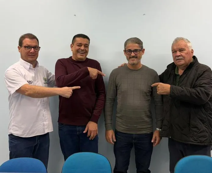 Grupo amplia apoios às pré-candidaturas de João Matos e Mauro de Nadal