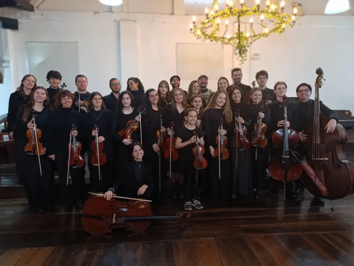Café Musical reúne mais de 100 pessoas no Museu da Música
