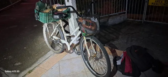 Homem é preso com picanha furtada e celular encontrado durante abordagem da PM em Timbó